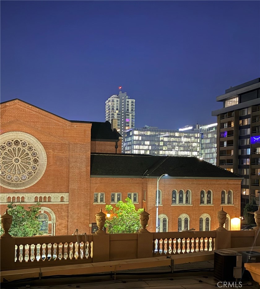 315 West 3rd Street, Unit 301 Long Beach, CA 90802 - Photo 40 of 50