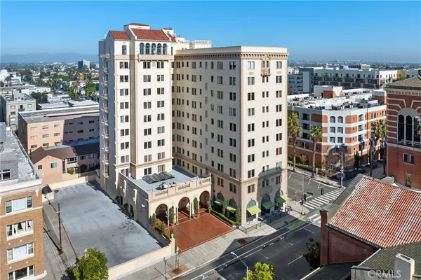 $565,000 | 315 West 3rd Street, Unit 301, Long Beach, CA 90802