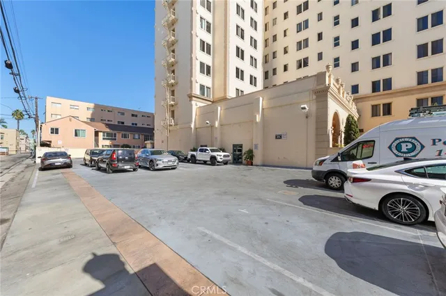 $595,000 | 315 West 3rd Street, Unit 301, Long Beach, CA 90802