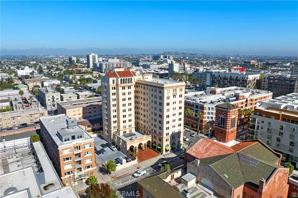 $565,000 | 315 West 3rd Street, Unit 301, Long Beach, CA 90802