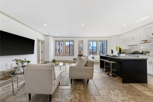 $595,000 | 315 West 3rd Street, Unit 301, Long Beach, CA 90802