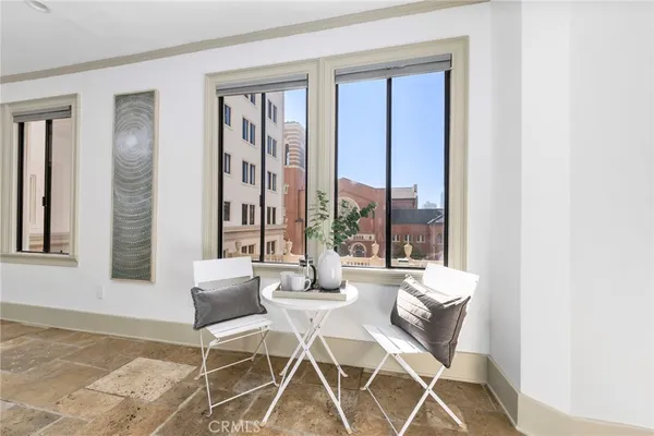 $565,000 | 315 West 3rd Street, Unit 301, Long Beach, CA 90802