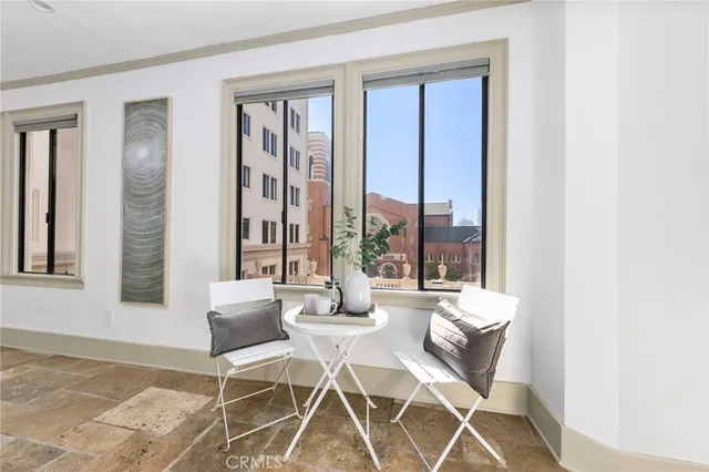 $595,000 | 315 West 3rd Street, Unit 301, Long Beach, CA 90802