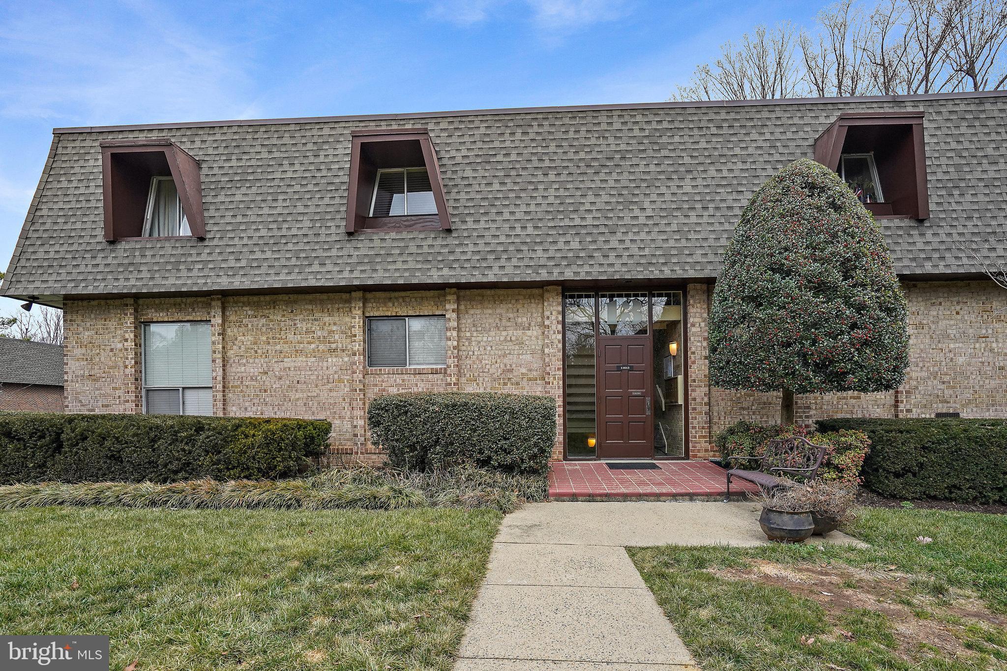 11613 Vantage Hill Road, Unit 1A Reston, VA 20190 - Photo 2 of 11