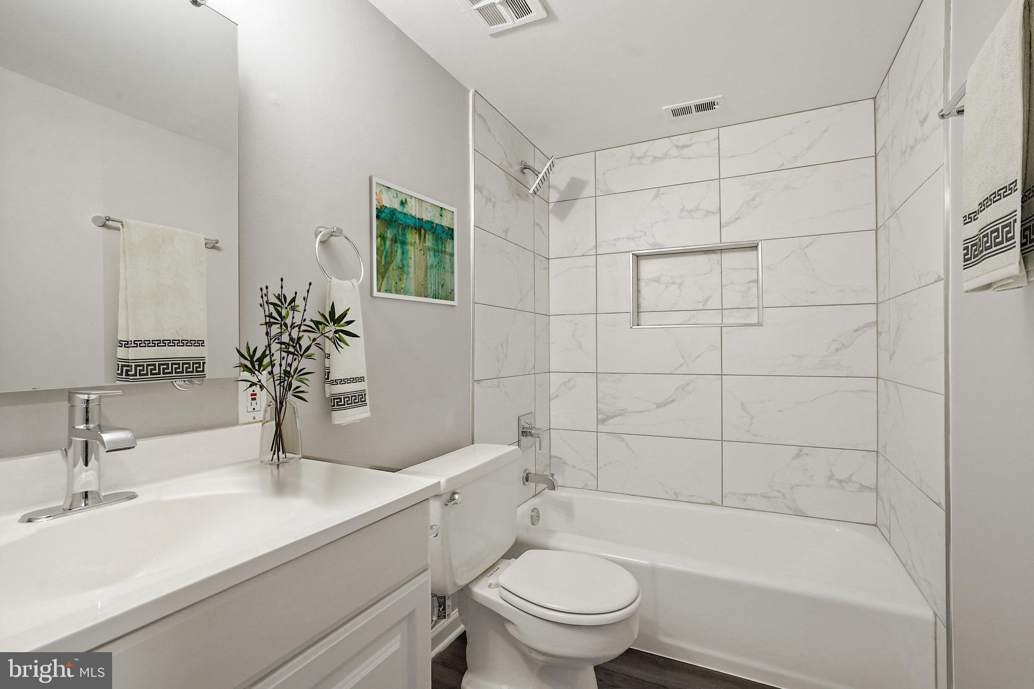 11613 Vantage Hill Road, Unit 1A Reston, VA 20190 - Photo 3 of 11