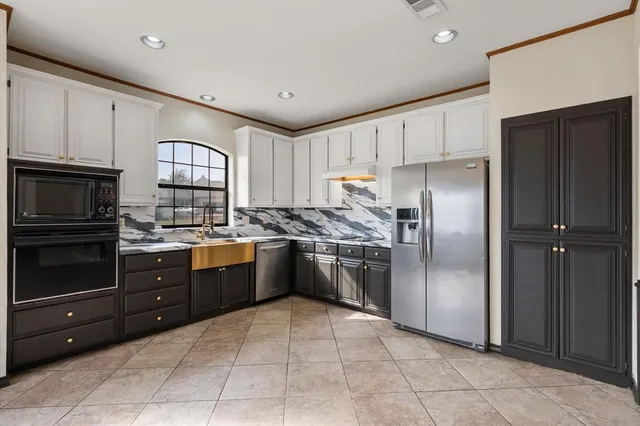 $400,000 | 2428 Cross Timbers Trail, Arlington, TX 76006