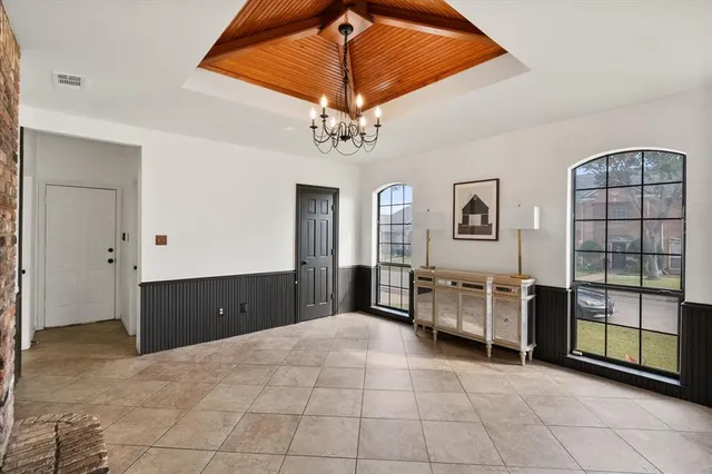 $400,000 | 2428 Cross Timbers Trail, Arlington, TX 76006