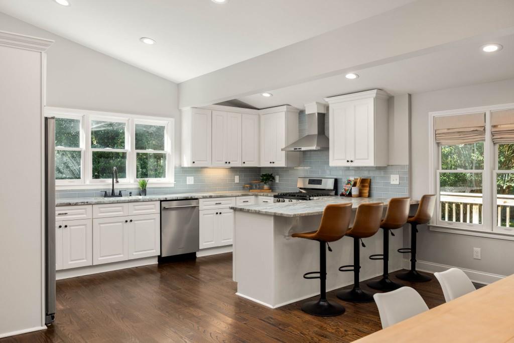 1241 Oldfield Road Decatur, GA 30030 - Photo 11 of 44 Gallery Image 11