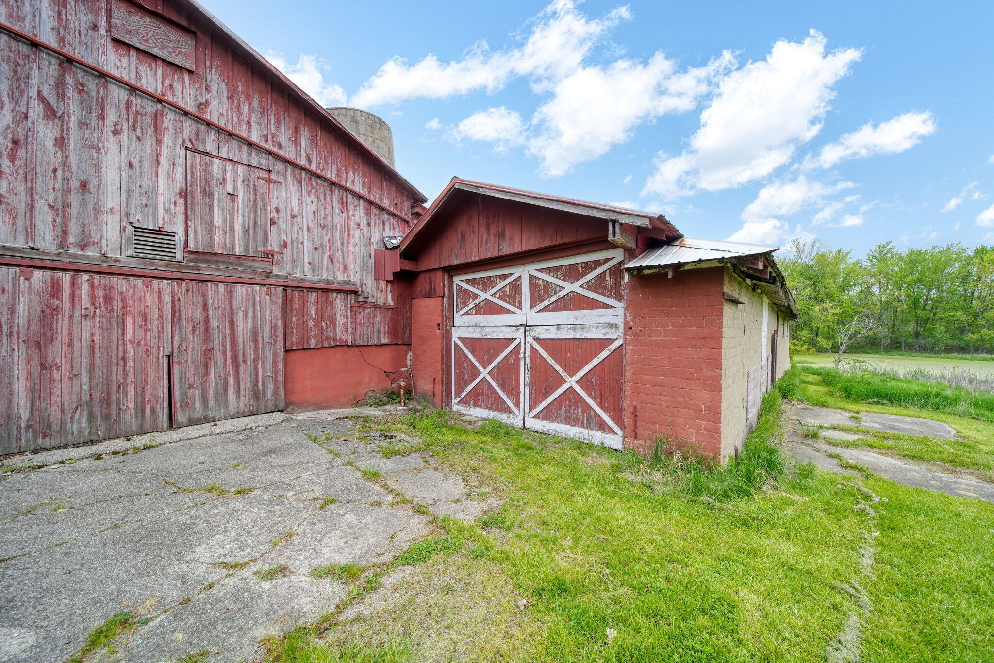 5280 Jefferson Road Clarklake, MI 49234 - Photo 20 of 68 16-web-or-mls-DSC06719_HDR 2