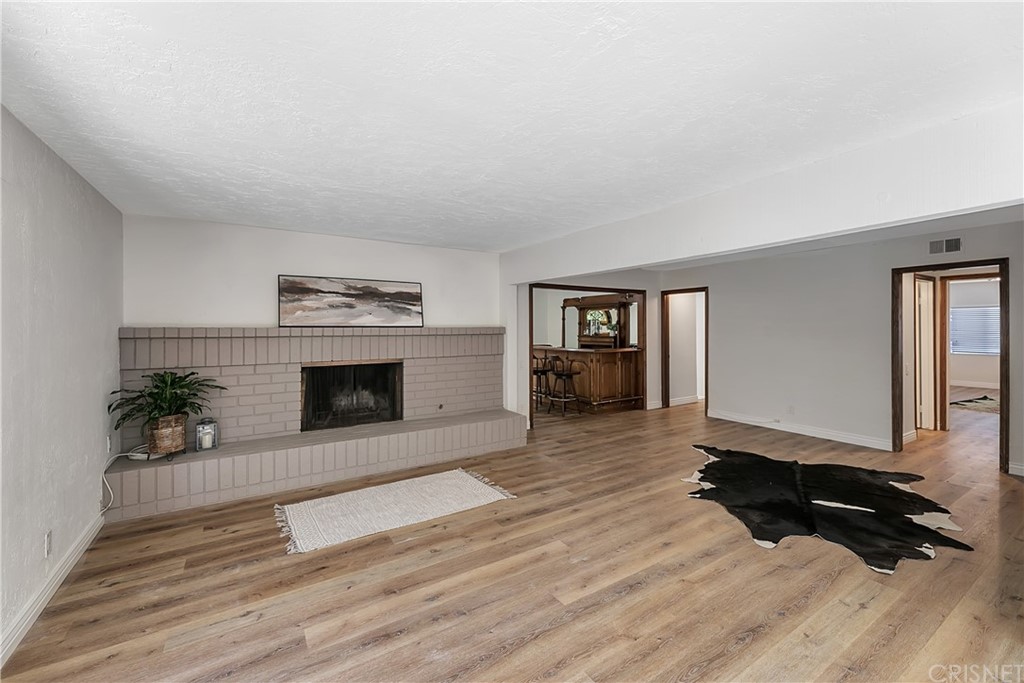 23646 Vía Corsa Valencia, CA 91355 - Photo 19 of 55