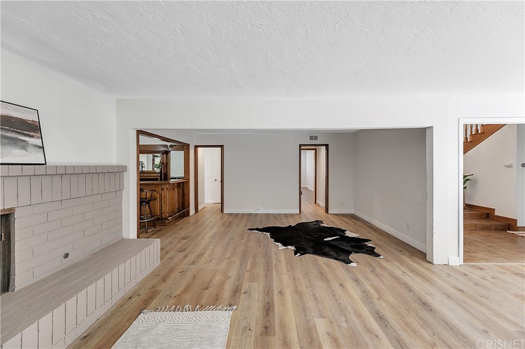 23646 Vía Corsa Valencia, CA 91355 - Photo 20 of 55