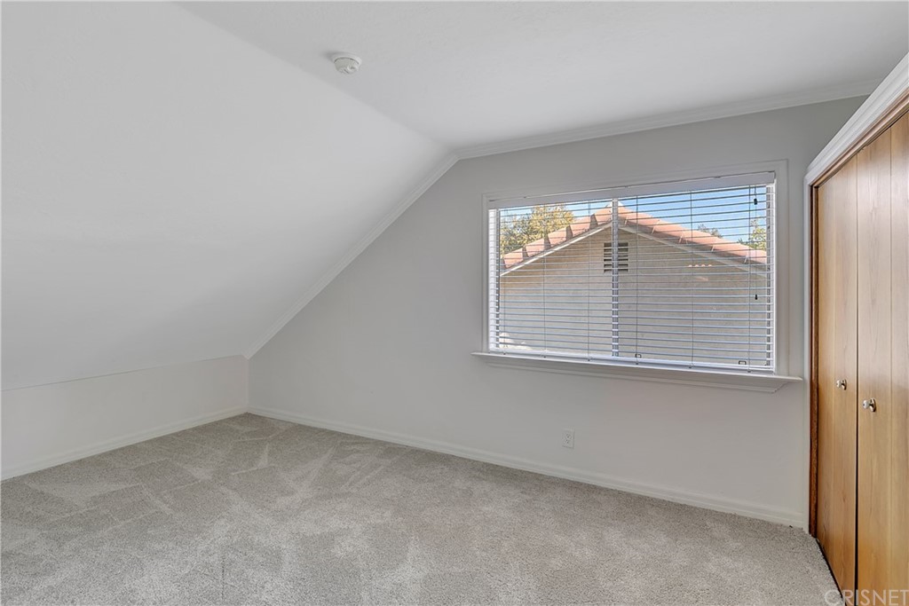 23646 Vía Corsa Valencia, CA 91355 - Photo 30 of 55