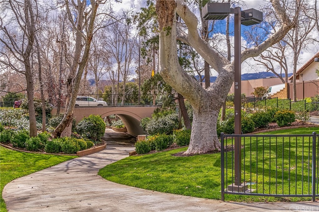 23646 Vía Corsa Valencia, CA 91355 - Photo 50 of 55