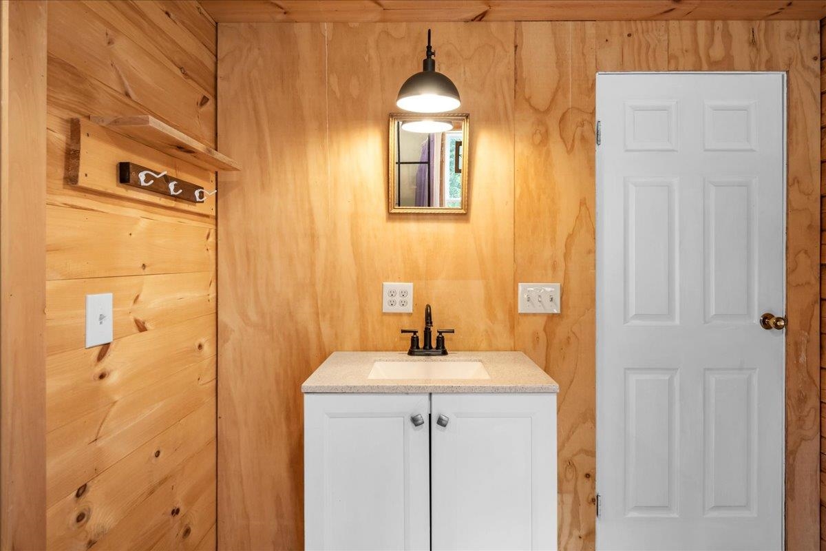 1314 Scrabble Hill Road Duxbury, VT 05676 - Photo 24 of 49 Gallery Image 24