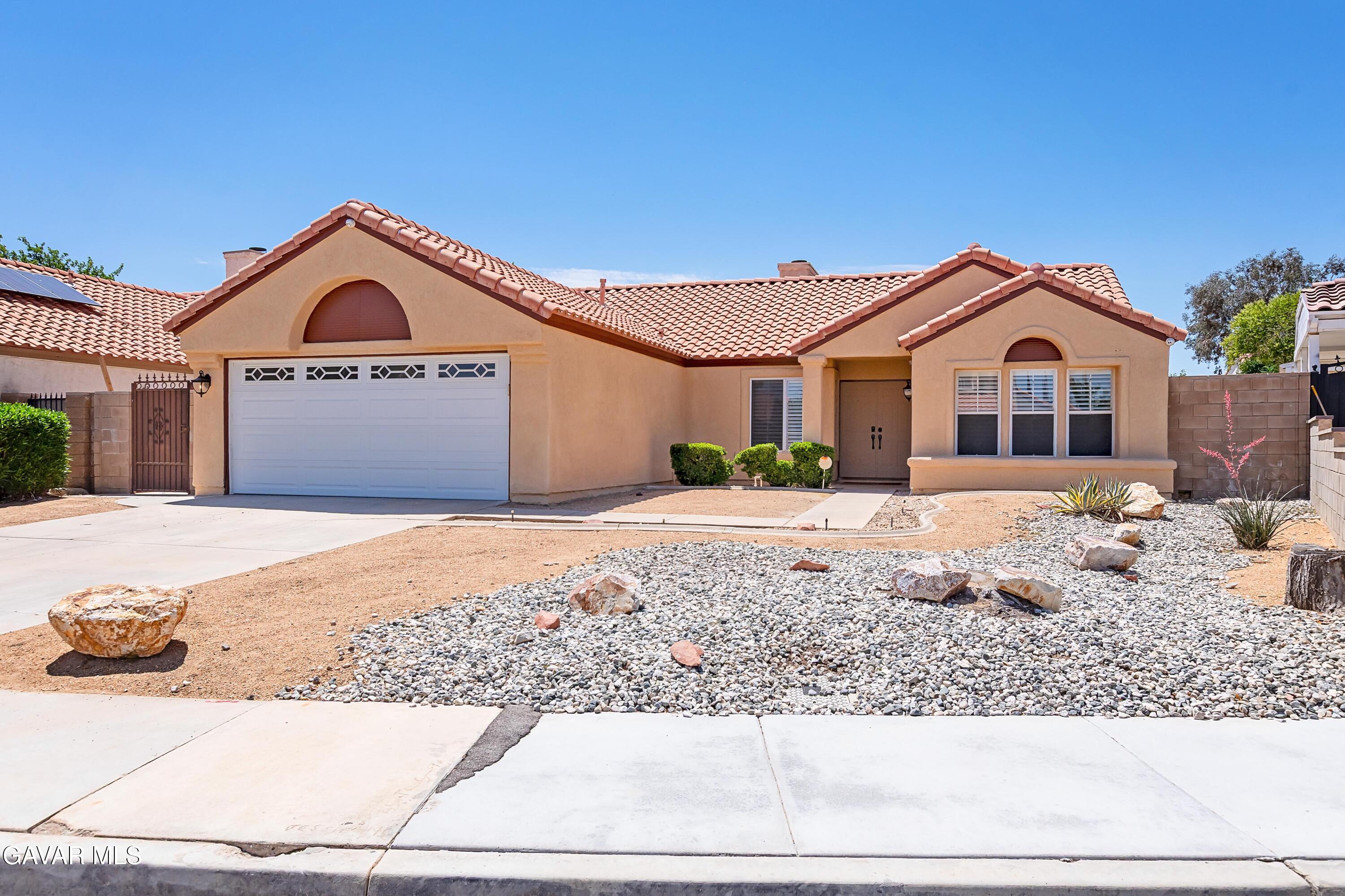 1616 Kings Road Palmdale, CA 93551 - Photo 4 of 38 SFP_2706
