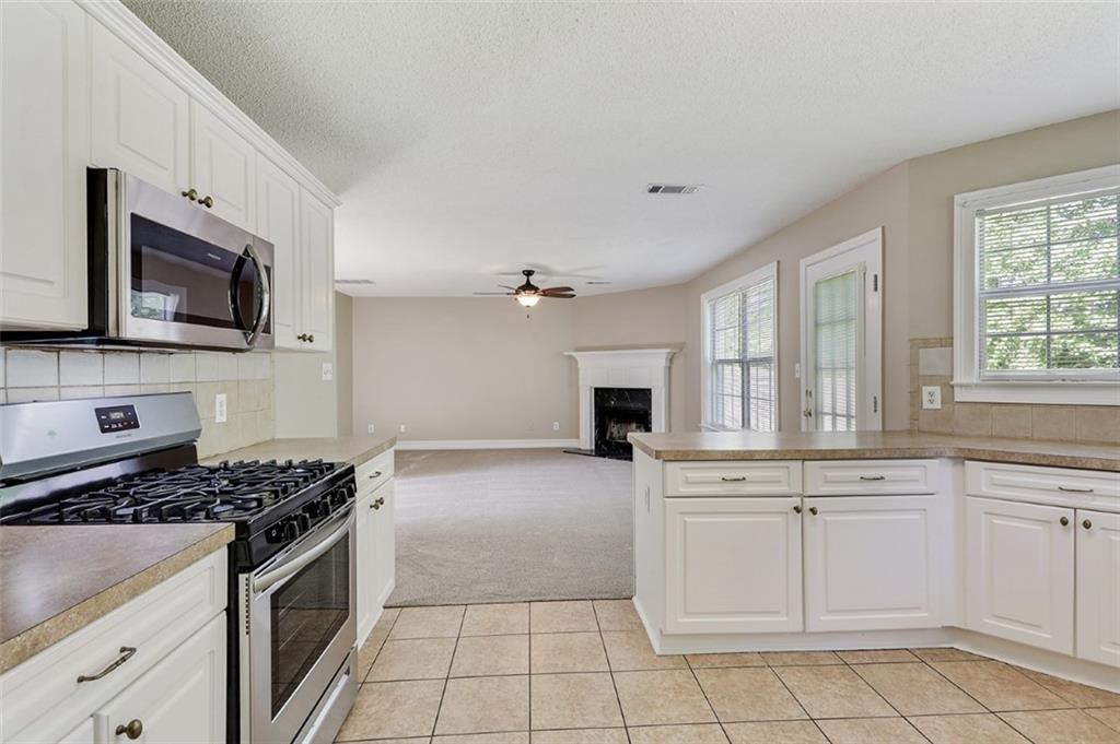 312 Eagle Way Stockbridge, GA 30281 - Photo 13 of 33