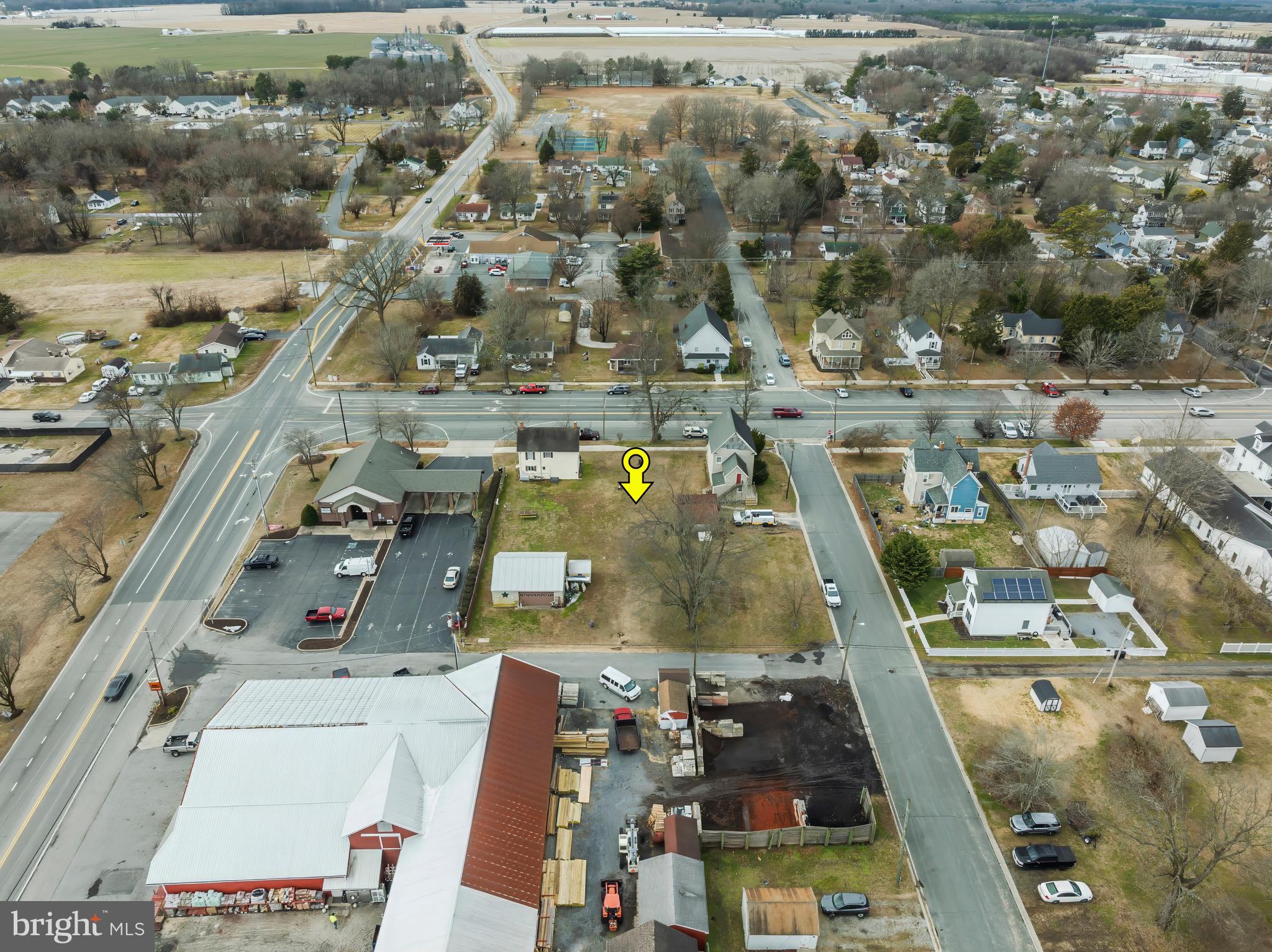 504 Central Avenue Ridgely, MD 21660 - Photo 20 of 38 an aerial view of residential houses with outdoor space