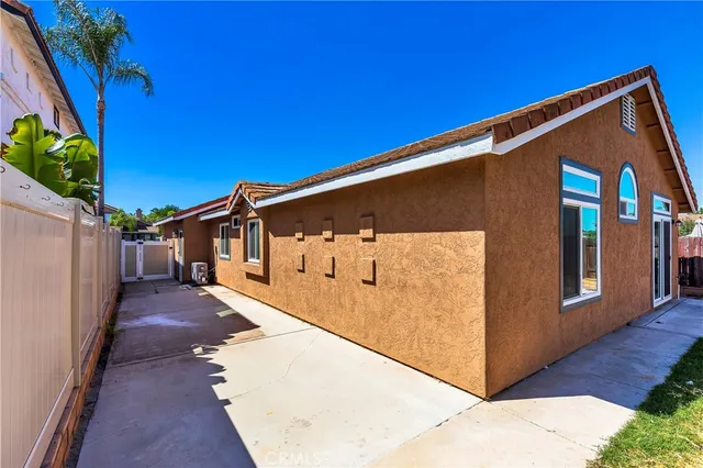 $2,800 | 33002 Romero Drive, Temecula, CA 92592