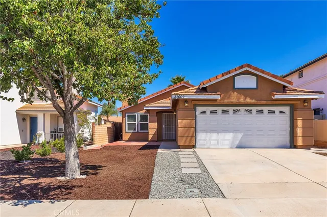 $2,800 | 33002 Romero Drive, Temecula, CA 92592