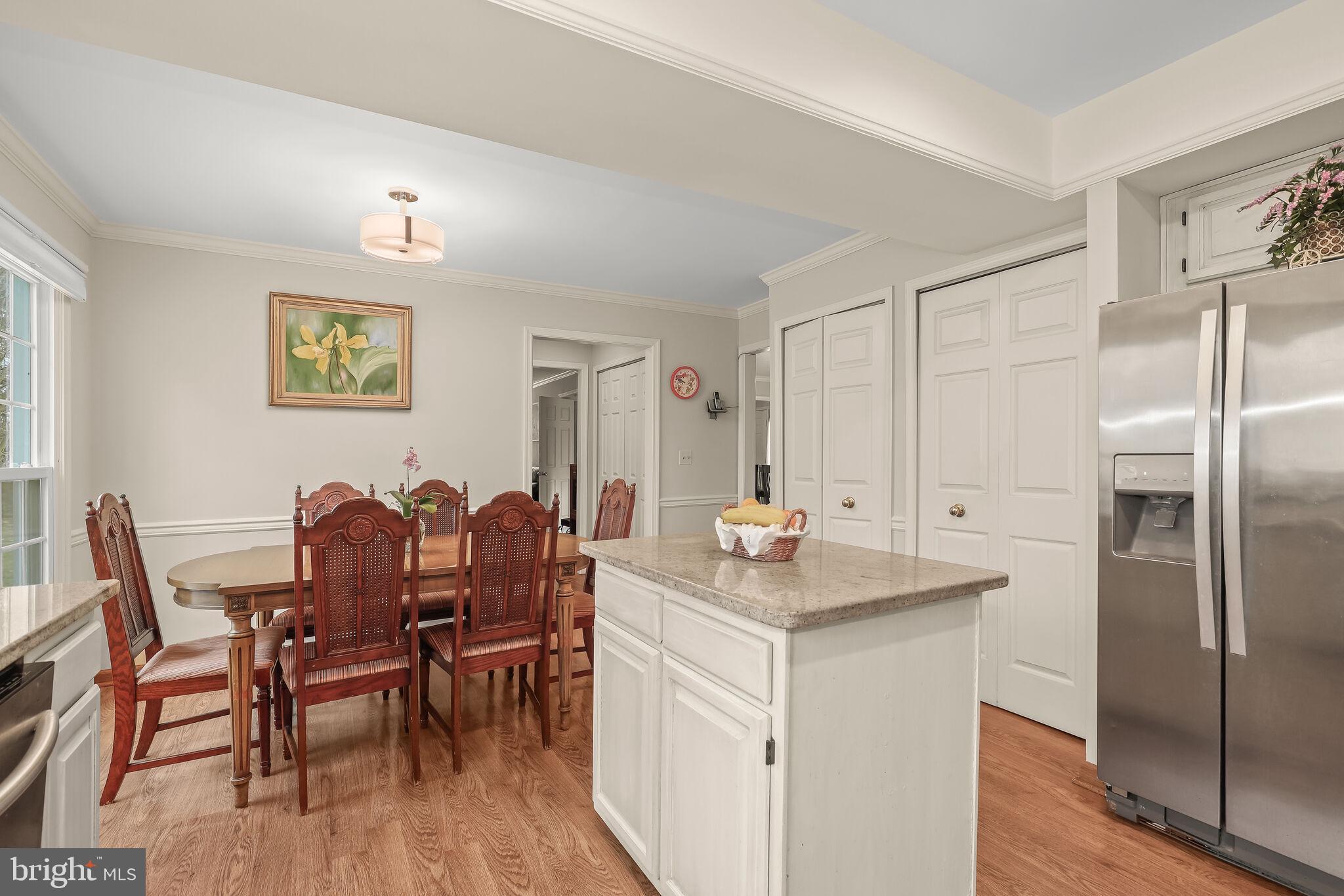 14912 Village Gate Drive Silver Spring, MD 20906 - Photo 17 of 66 Kitchen