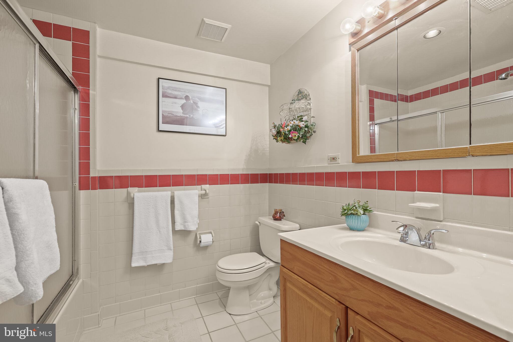 14912 Village Gate Drive Silver Spring, MD 20906 - Photo 35 of 66 Full Bath