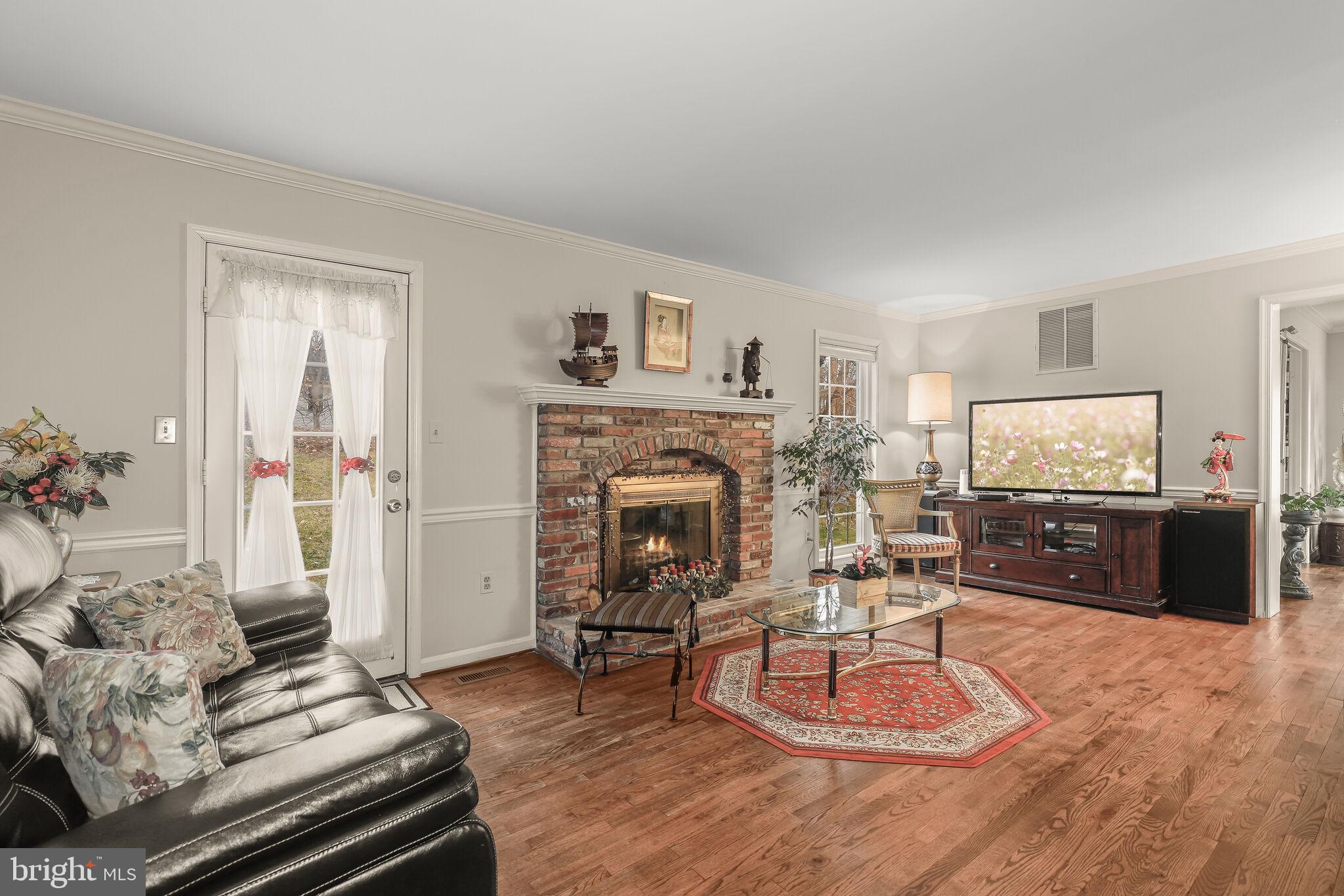 14912 Village Gate Drive Silver Spring, MD 20906 - Photo 10 of 66 Family Room