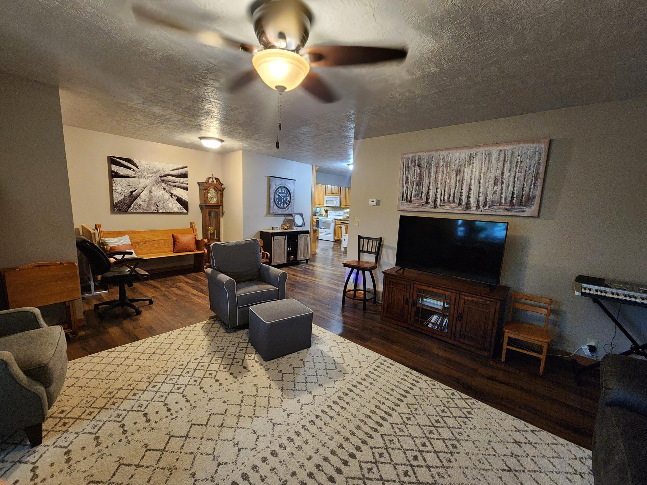 505 9th Street Southwest Pipestone, MN 56164 - Photo 10 of 44 Gallery Image 10