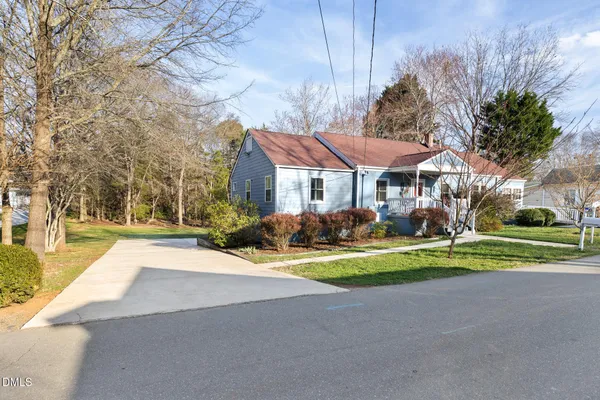 $775,000 | 226 Lydia Lane, Hillsborough, NC 27278