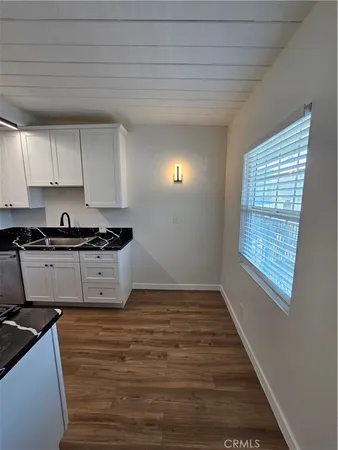 $2,100 | 60 South Roosevelt Avenue, Unit 7, Pasadena, CA 91107