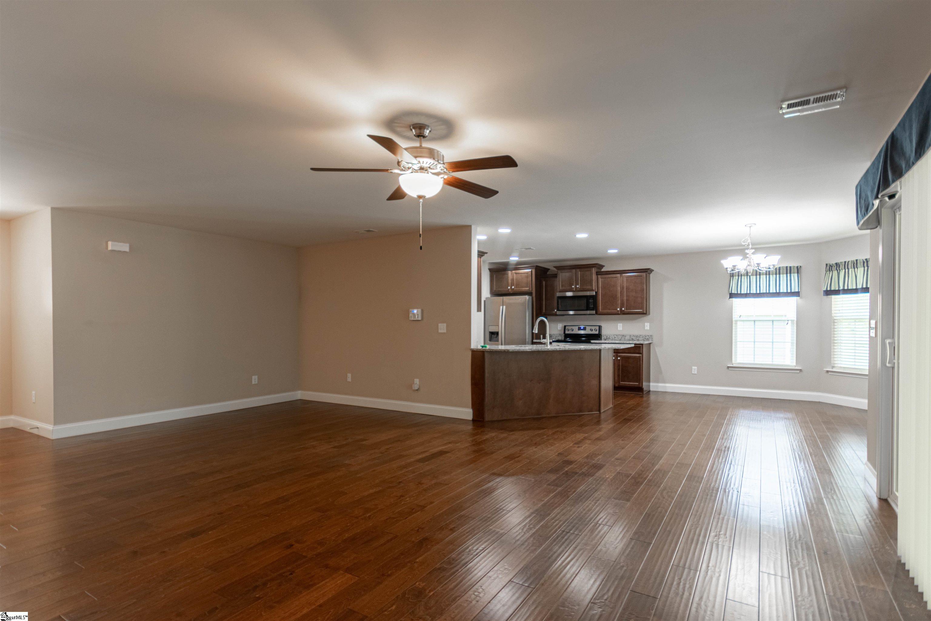 448 Brenda Way Lyman, SC 29365 - Photo 5 of 19 Gallery Image 5