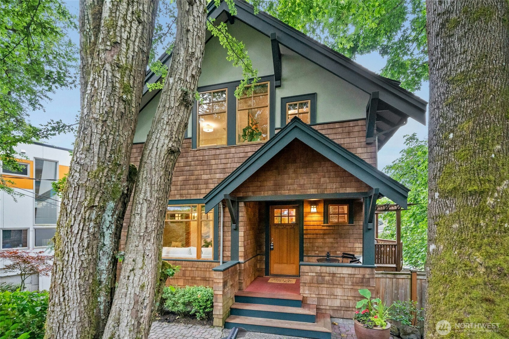 3401 York Road South Seattle, WA 98144 - Photo 1 of 34 Gallery Image 1