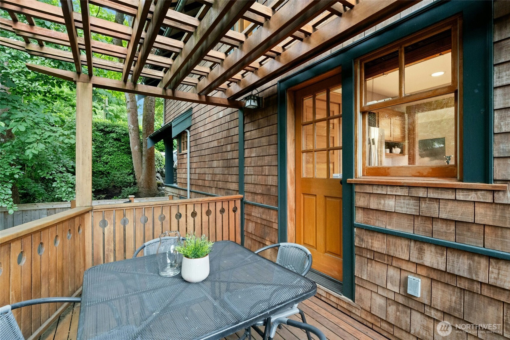 3401 York Road South Seattle, WA 98144 - Photo 13 of 34 Gallery Image 13