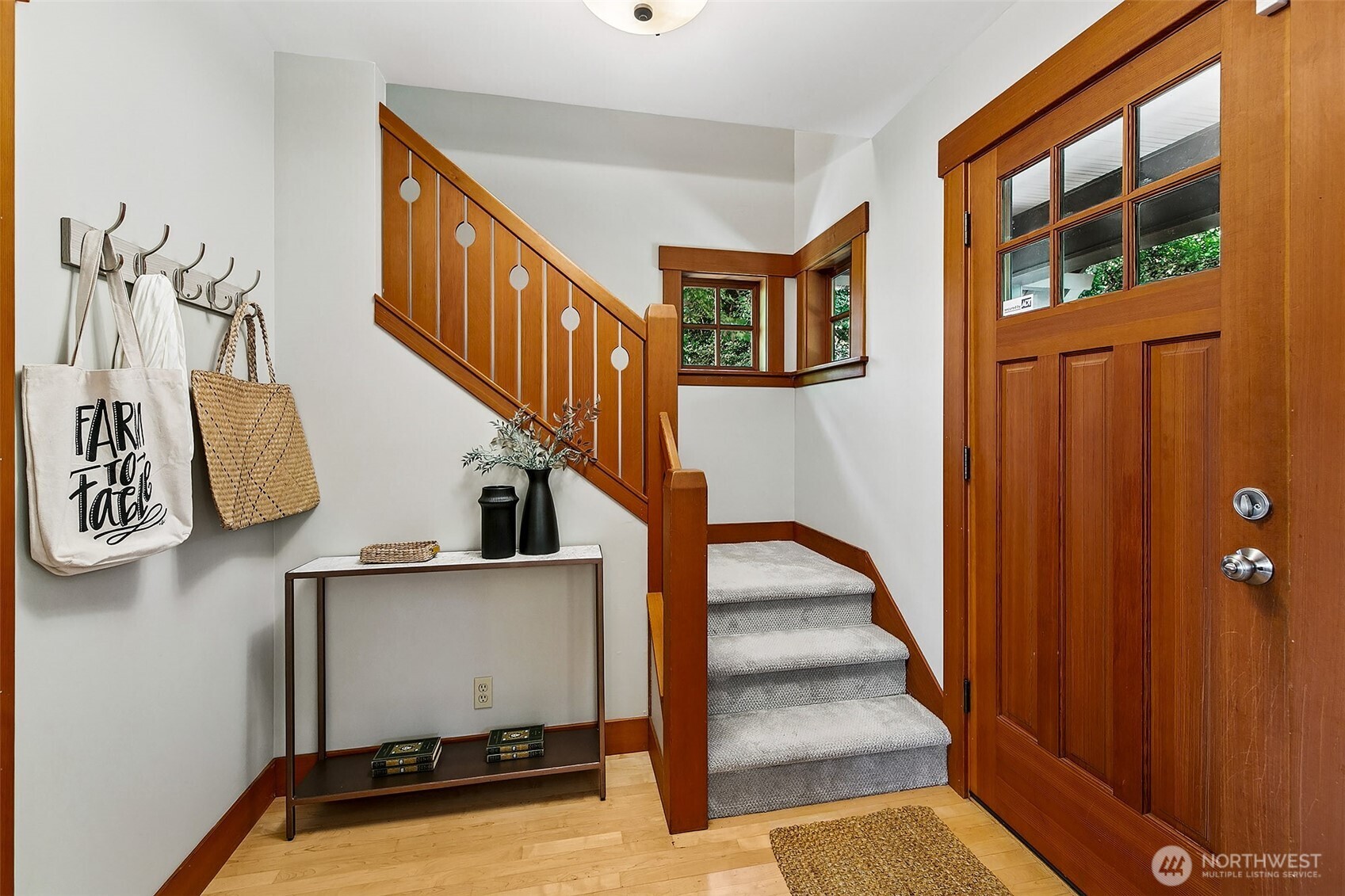 3401 York Road South Seattle, WA 98144 - Photo 4 of 34 Gallery Image 4