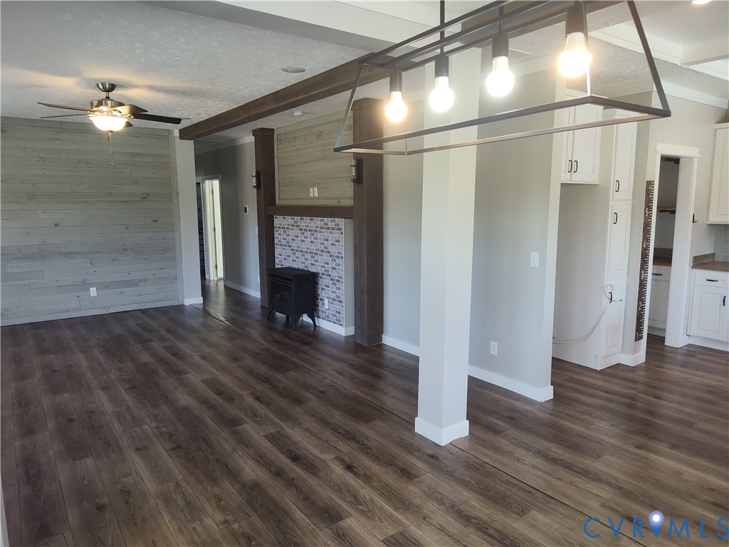 13110 Continental Road Wilsons, VA 23894 - Photo 15 of 61