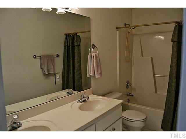 2701 Westmill Court Raleigh, NC 27613 - Photo 18 of 25 Photo 18