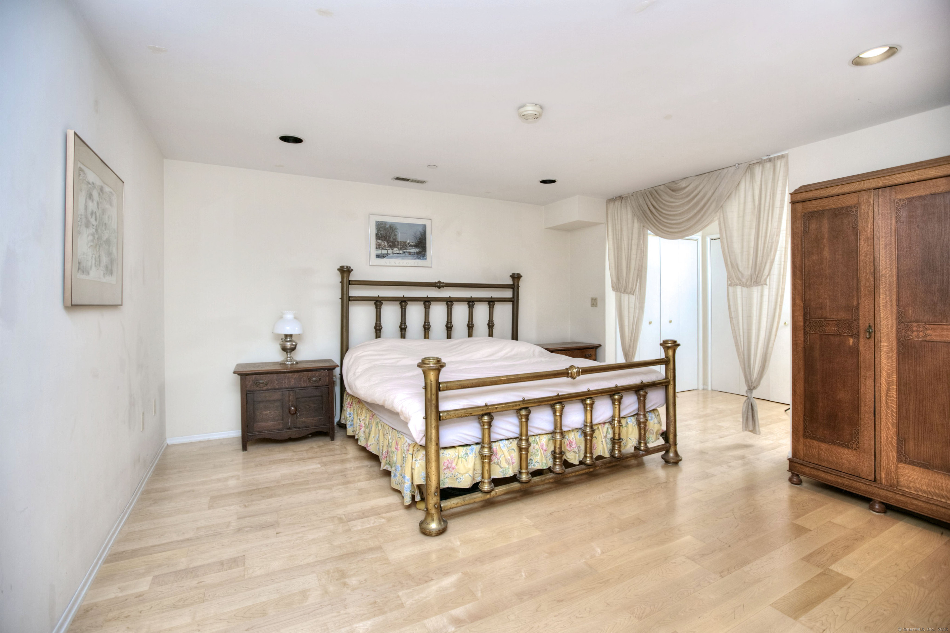 26 Cove Avenue, Unit 3B Norwalk, CT 06855 - Photo 17 of 31