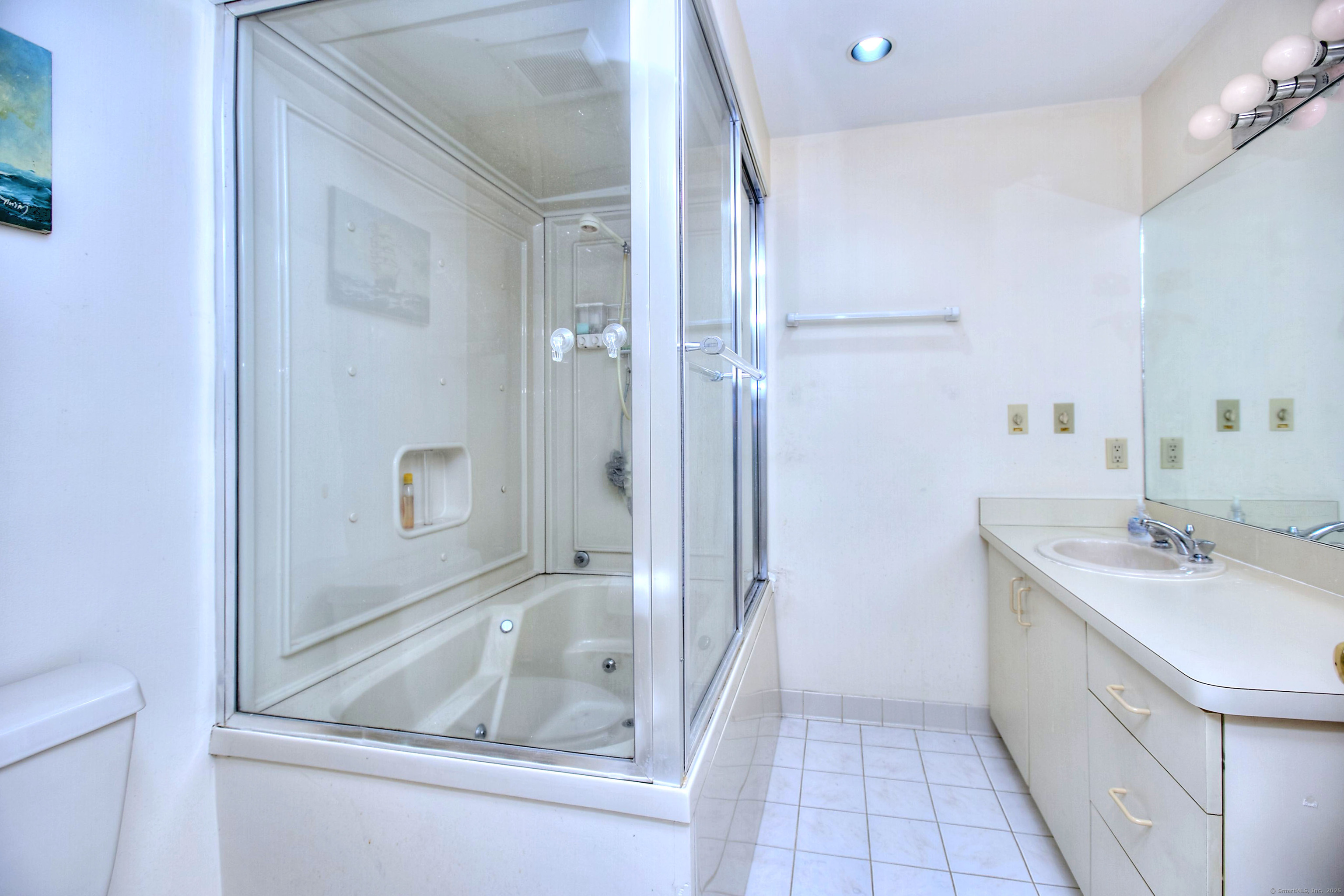 26 Cove Avenue, Unit 3B Norwalk, CT 06855 - Photo 18 of 31