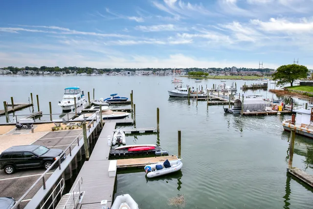 $775,000 | 26 Cove Avenue, Unit 3B, Norwalk, CT 06855