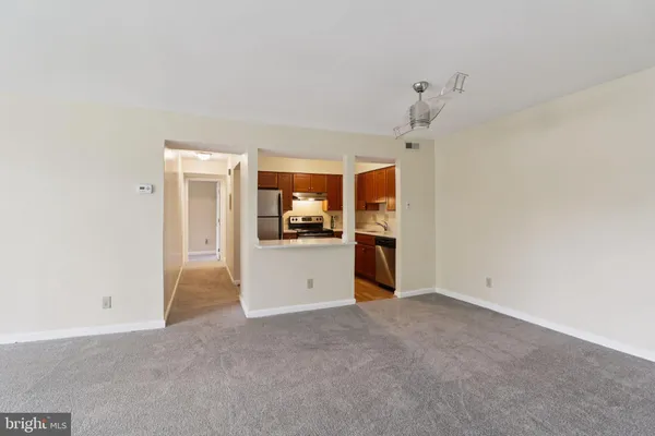 $170,000 | 10117 Prince Place, Unit 3032B, Upper Marlboro, MD 20774