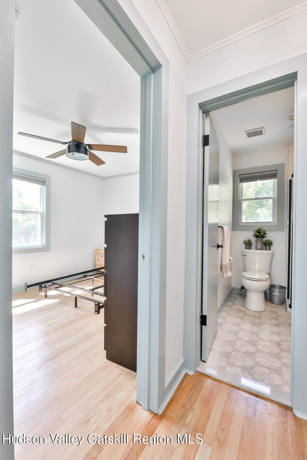 10398 Highway 23A Jewett, NY 12442 - Photo 30 of 55 a view of a living room