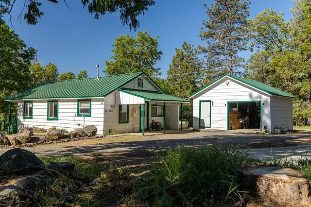 $2,600,000 | 35350 Hwy 36e Paynes Creek, Paynes Creek, CA 96075
