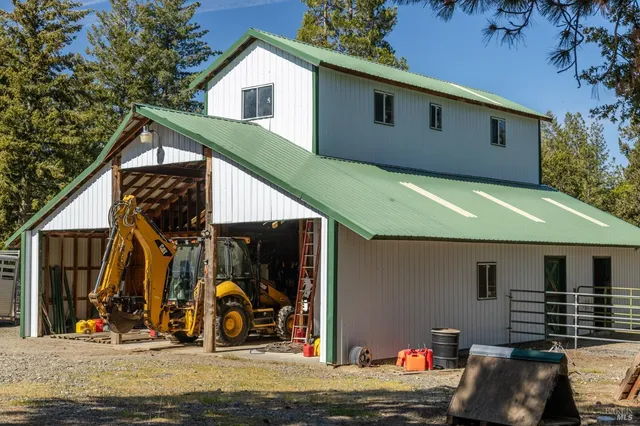 $2,600,000 | 35350 Hwy 36e Paynes Creek, Paynes Creek, CA 96075
