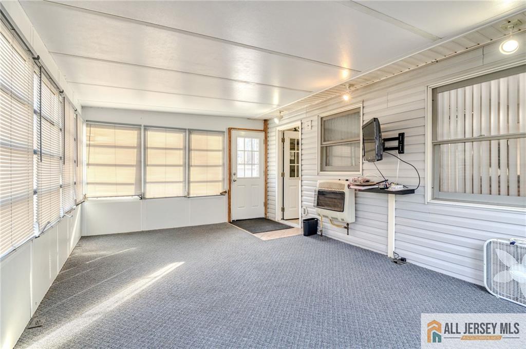 563 Indiero Road Jackson, NJ 08527 - Photo 12 of 30