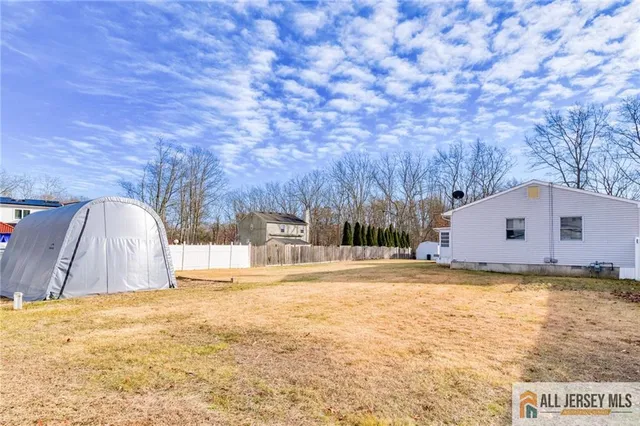 $575,000 | 563 Indiero Road, Jackson, NJ 08527