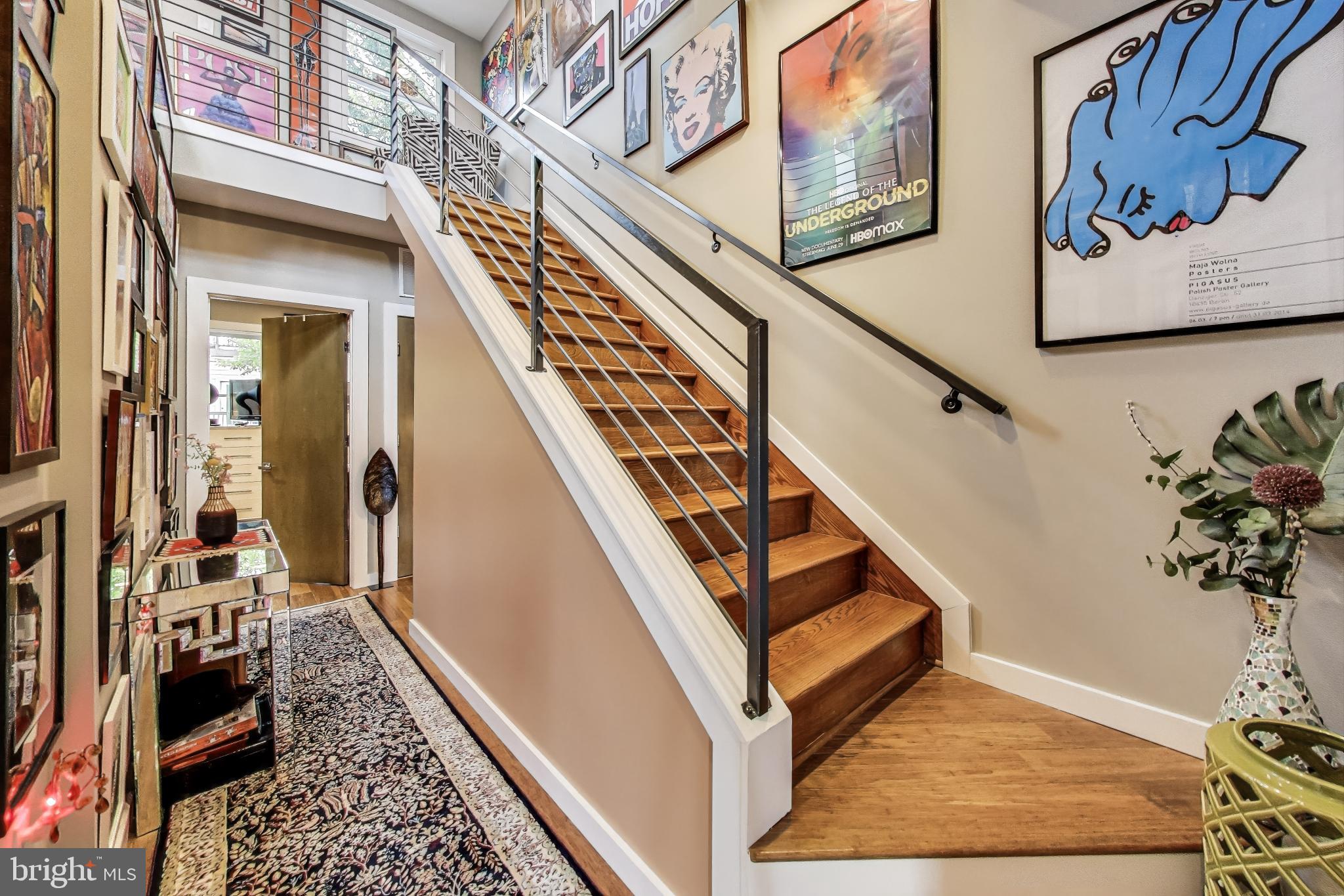 1242 New Jersey Avenue Northwest Washington, DC 20001 - Photo 20 of 60 a view of stairs