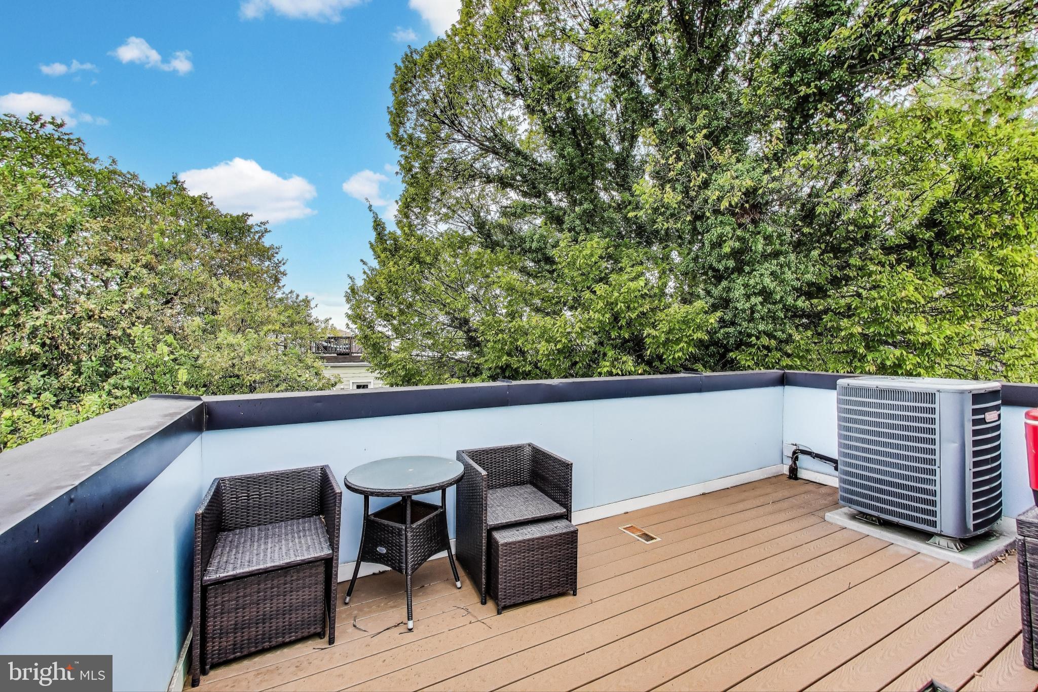 1242 New Jersey Avenue Northwest Washington, DC 20001 - Photo 26 of 60 a view of outdoor space with seating