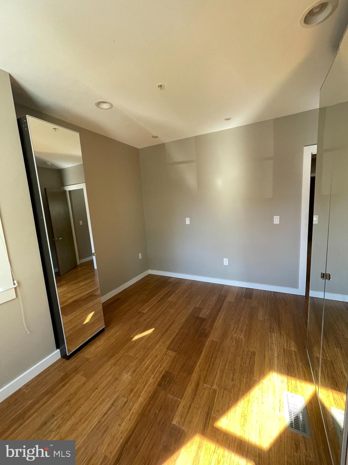 1242 New Jersey Avenue Northwest Washington, DC 20001 - Photo 48 of 60 a view of an empty room