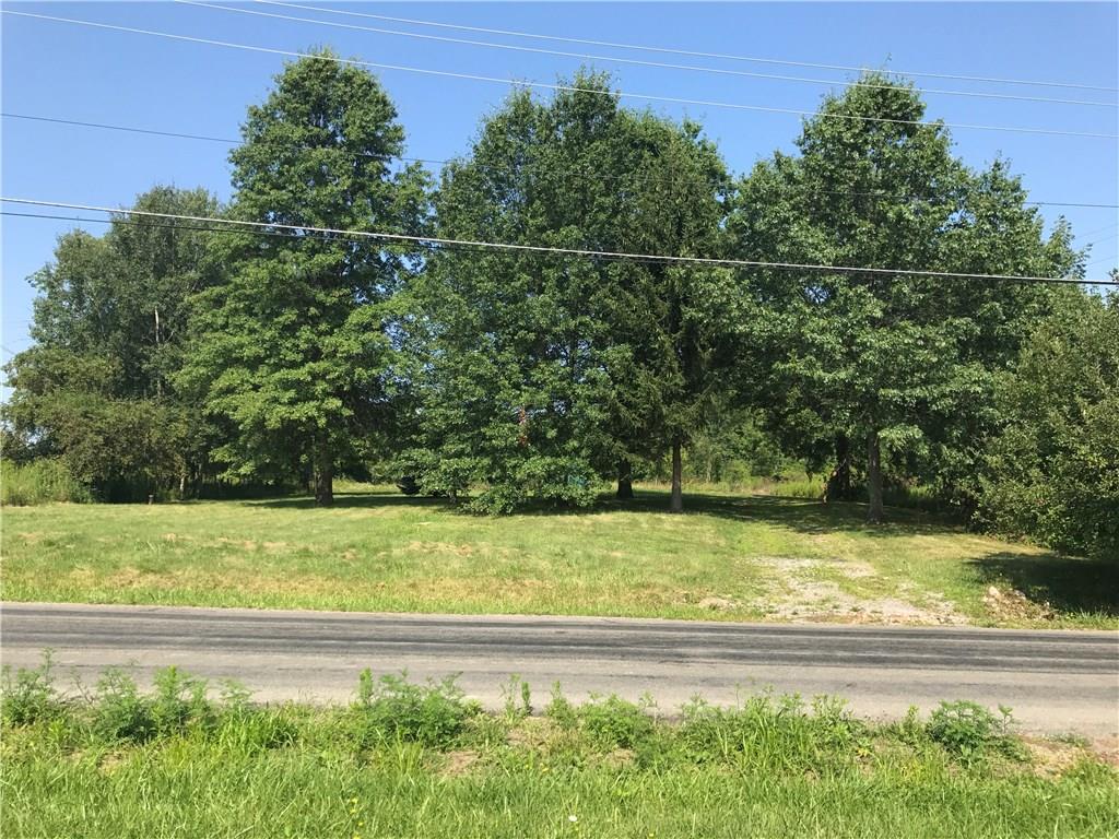 4857 Hillsville Road Pulaski, PA 16143 - Photo 3 of 4