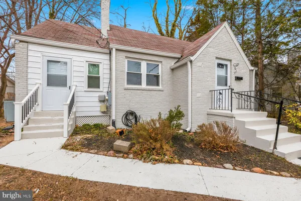 $479,000 | 6412 Elliott Place, Hyattsville, MD 20783
