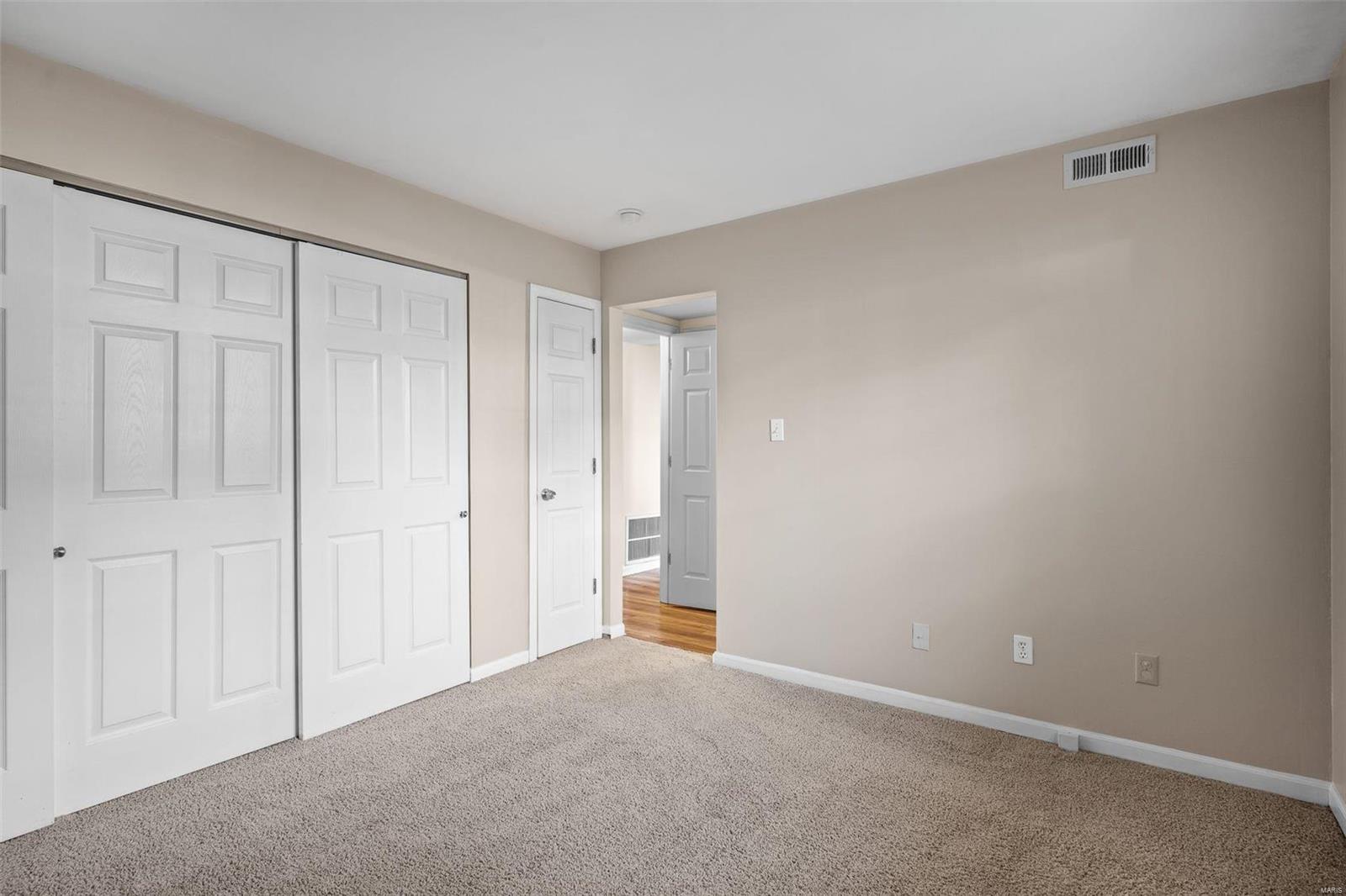 700 Ridgeside Drive, Unit C Ballwin, MO 63021 - Photo 11 of 24